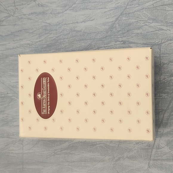 Ashton-Drake "Busy as a Bee" Collectible Doll - Picture 5 of 6